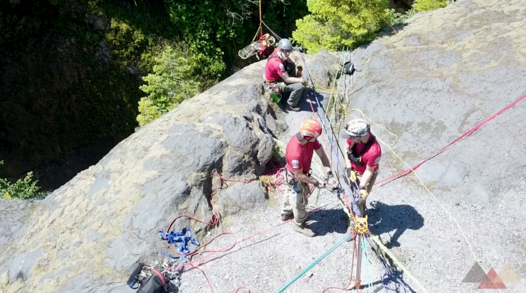 Vector Forces and Rigging Mechanics in Rope Rescue - T-Method for Pulley Efficiency